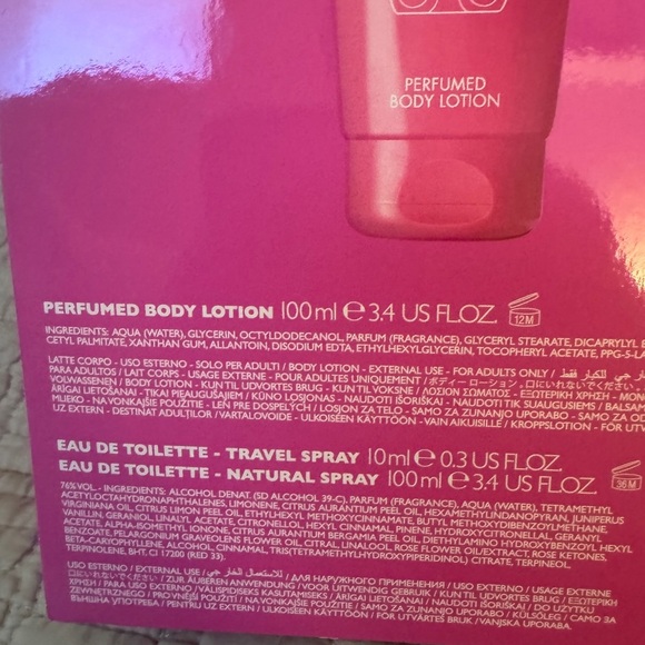 Moschino Ladies Toy 2 Bubblegum Gift Set Fragrances NIB Rare Set Full Size - Picture 10 of 10